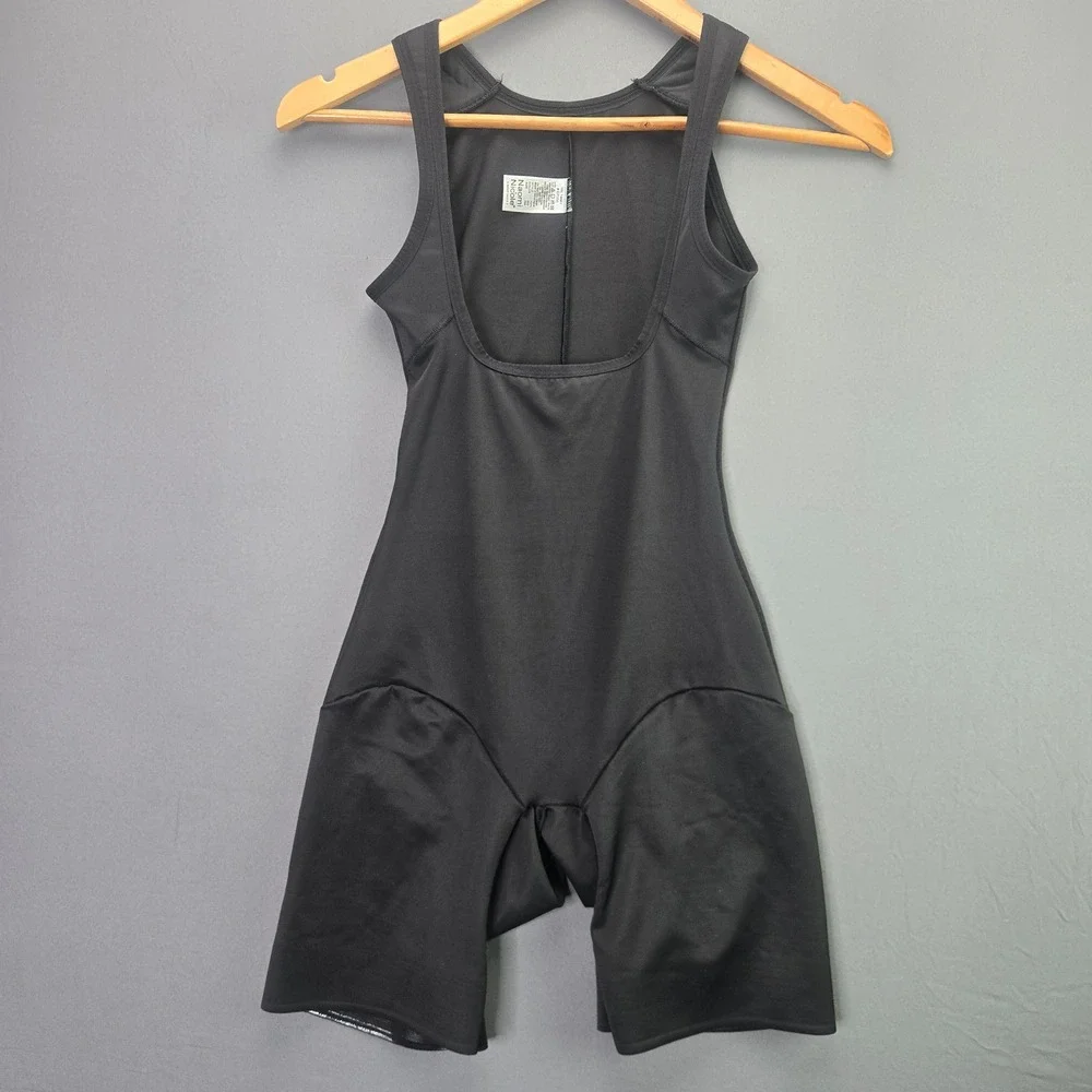 Naomi & Nicole Shapewear Bodysuit 7071 Size SM Black Open Bust Thigh Slimmer